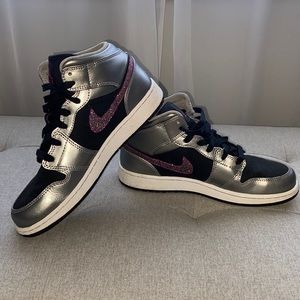 Jordan 1 Phat Girls size 6Y